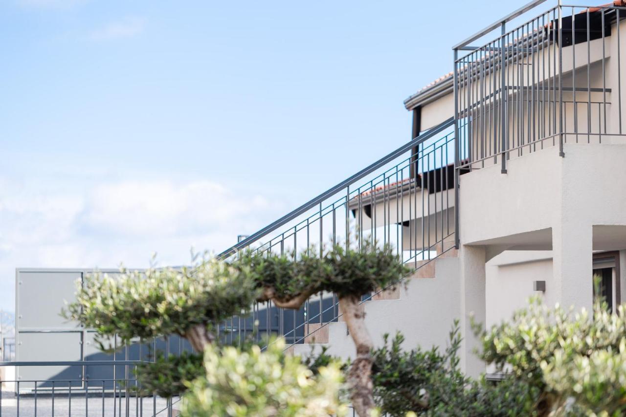 Villa La Matta Apartments And Luxury Suites Sanremo Ngoại thất bức ảnh